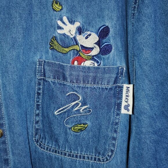 Womens Size 22W/24W Rare vintage Denim MICKEY MOUSE Shirt button up. - Picture 2 of 4